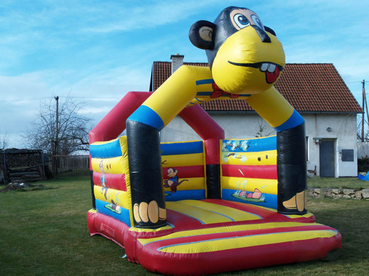 nafukovací skákací hrad Opičák.jpg