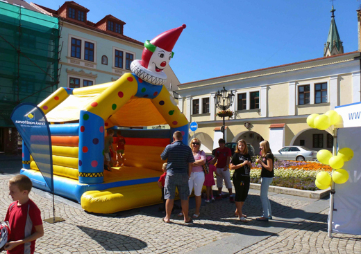 skakací hrad klaun.jpg