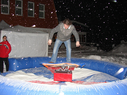 Snowboard simulátor.jpg